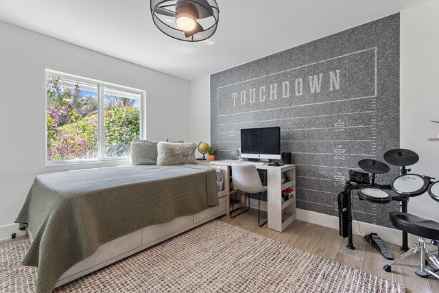 16434 75th Way N, Palm Beach Gardens, FL 33418