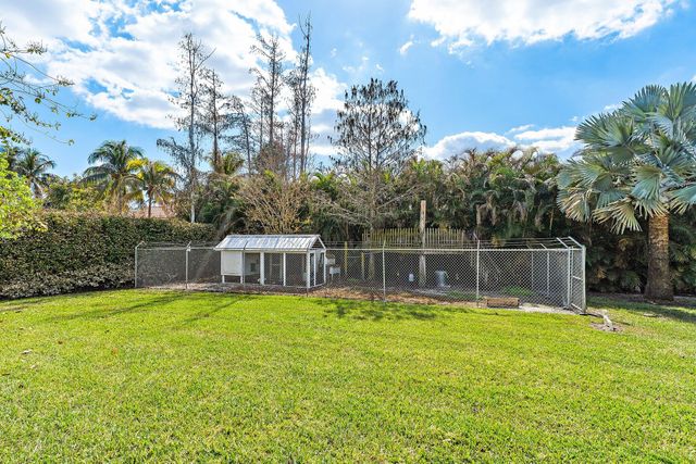 16434 75th Way N, Palm Beach Gardens, FL 33418
