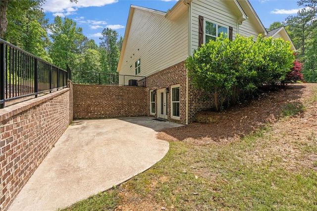 177 Garnett Point Drive, Carrollton, GA 30117