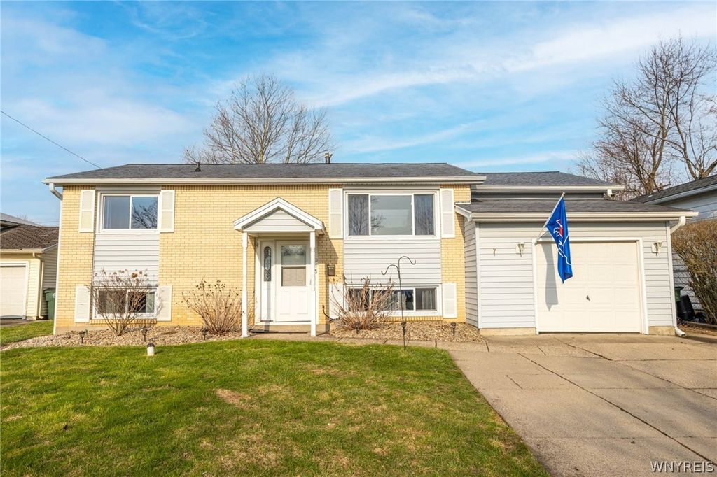 106 Olanta Street, Lancaster, NY 14043