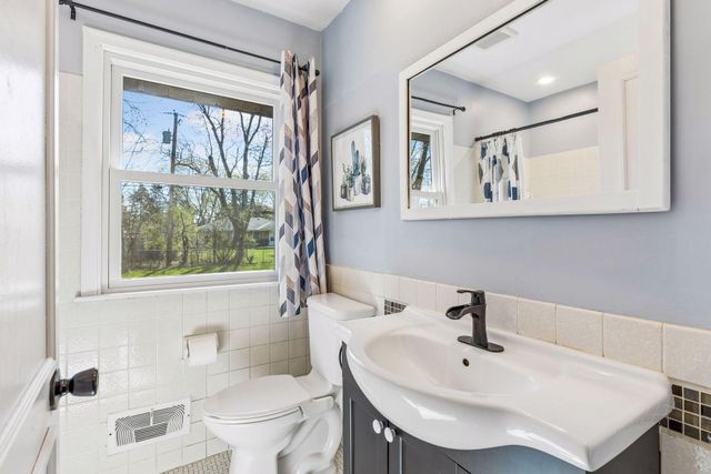 9037 Emerson Avenue S, Bloomington, MN 55420