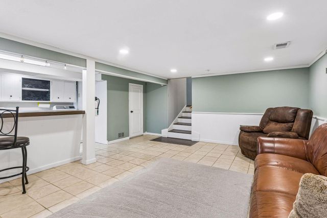 9037 Emerson Avenue S, Bloomington, MN 55420