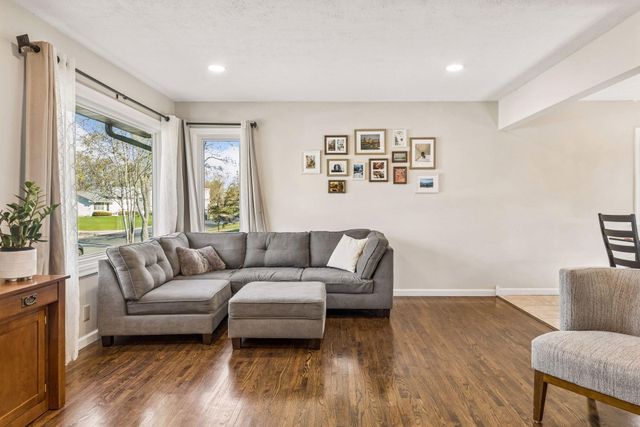 9037 Emerson Avenue S, Bloomington, MN 55420