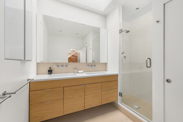 17 CORNELIA Street PH3C, New York City, NY 10014