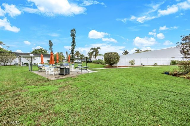 1340 Sandtrap DR, Fort Myers, FL 33919