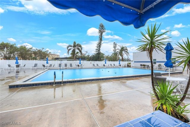 1340 Sandtrap DR, Fort Myers, FL 33919