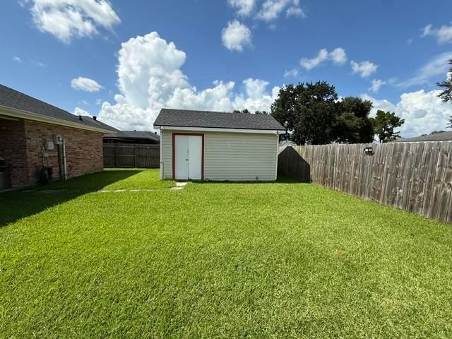 307 Sugar Ridge Drive, Houma, LA 70360