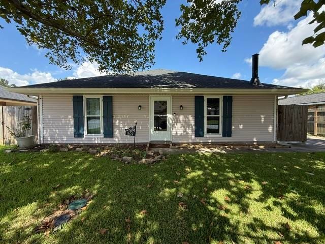 307 Sugar Ridge Drive, Houma, LA 70360