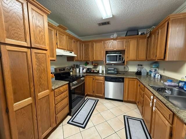 307 Sugar Ridge Drive, Houma, LA 70360