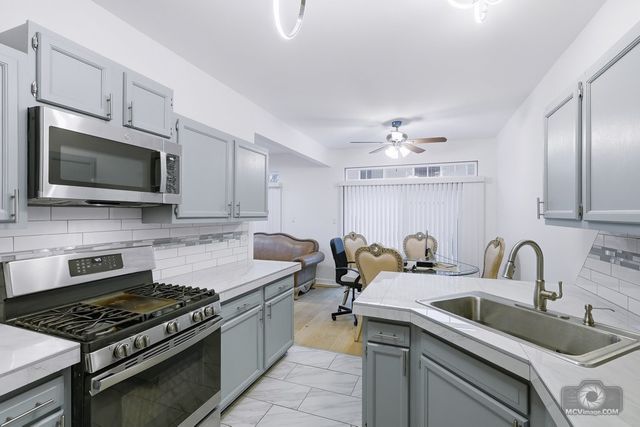 3648 W 125th Street, Alsip, IL 60803