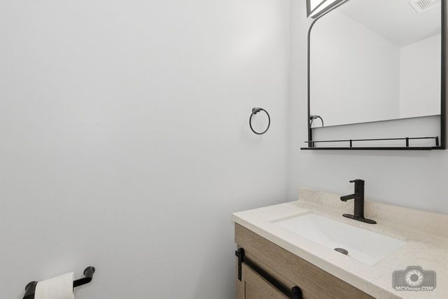 3648 W 125th Street, Alsip, IL 60803