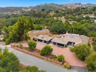 10190 Rayford Drive, Escondido, CA 92026