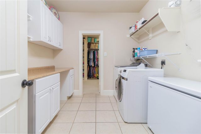 11302 Longmire Creek Court, Conroe, TX 77304