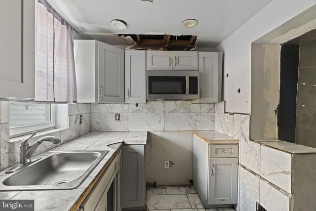 1316 S CAPITOL ST, Philadelphia, PA 19146