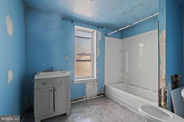 1316 S CAPITOL ST, Philadelphia, PA 19146