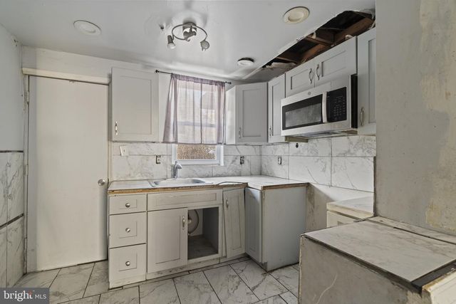 1316 S CAPITOL ST, Philadelphia, PA 19146