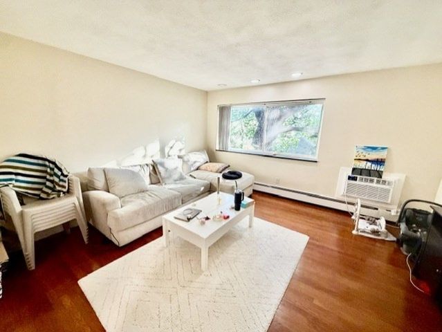 260 Mount Auburn 1E, Watertown, MA 02472
