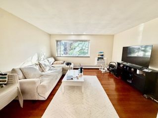 260 Mount Auburn 1E, Watertown, MA 02472