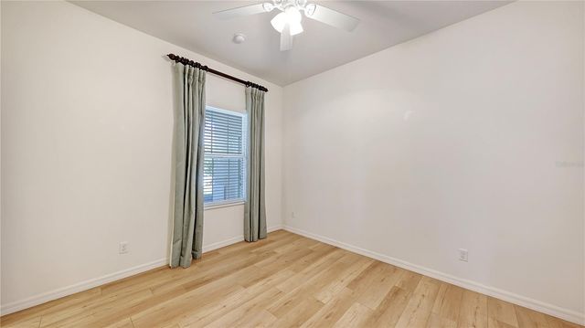 1504 CALLE GRAND STREET, Bradenton, FL 34209