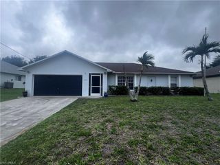 1306 SW 11th ST, Cape Coral, FL 33991