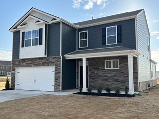 6050 Christeene Ct, White House, TN 37188