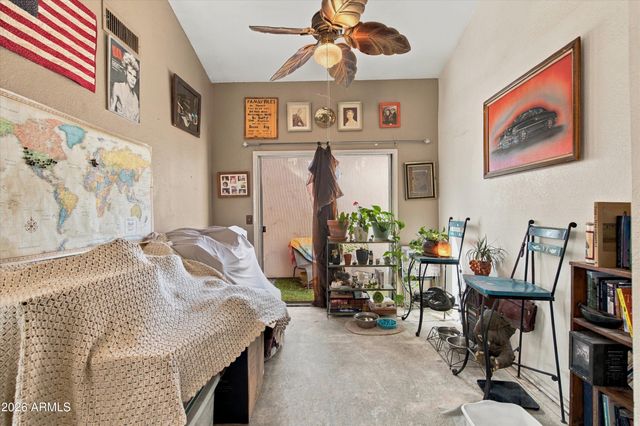 1811 S 39TH Street 4, Mesa, AZ 85206