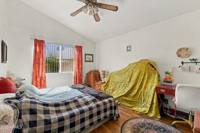 1811 S 39TH Street 4, Mesa, AZ 85206