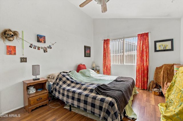1811 S 39TH Street 4, Mesa, AZ 85206