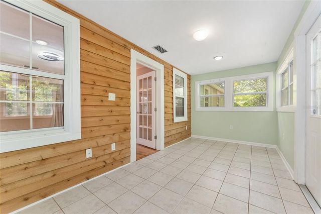 911 NW 33RD AVENUE, Gainesville, FL 32609