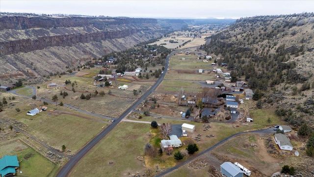 11896 SW Horny Hollow Trail, Terrebonne, OR 97760