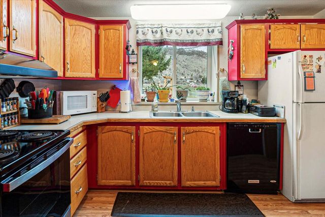 11896 SW Horny Hollow Trail, Terrebonne, OR 97760