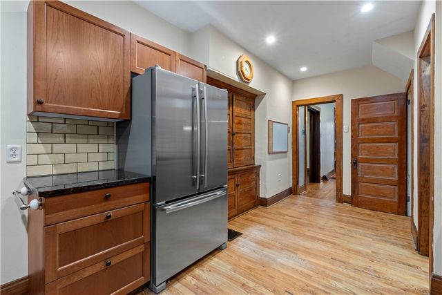 705 Washington Avenue, Oakmont, PA 15139