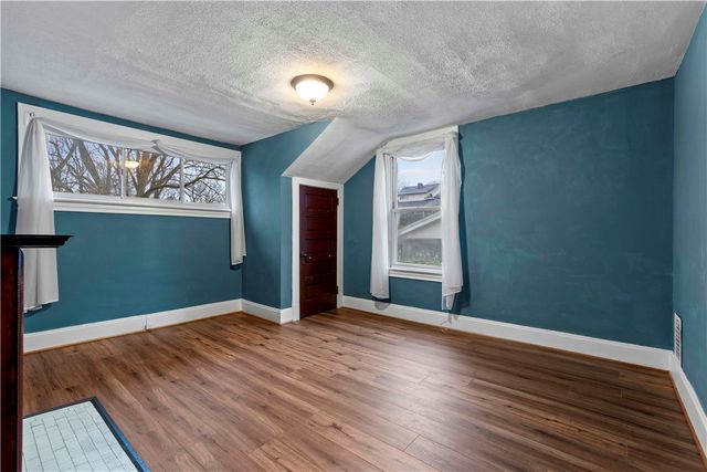 705 Washington Avenue, Oakmont, PA 15139