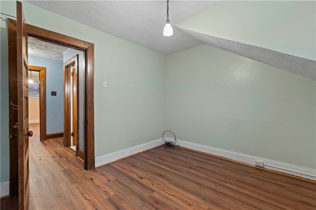 705 Washington Avenue, Oakmont, PA 15139