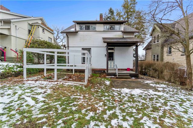 705 Washington Avenue, Oakmont, PA 15139