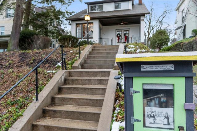 705 Washington Avenue, Oakmont, PA 15139