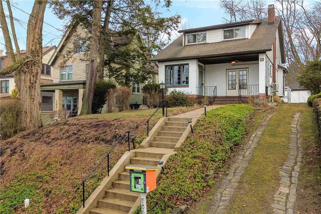 705 Washington Avenue, Oakmont, PA 15139