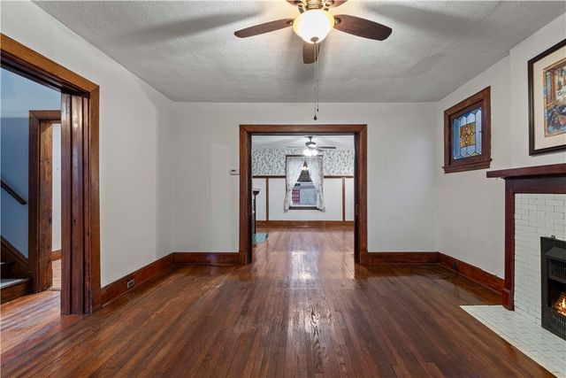 705 Washington Avenue, Oakmont, PA 15139