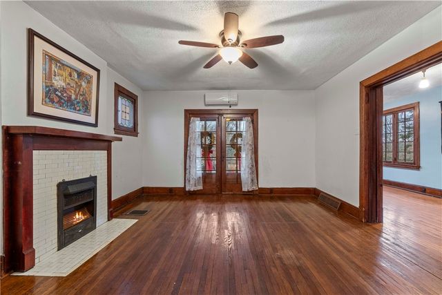 705 Washington Avenue, Oakmont, PA 15139