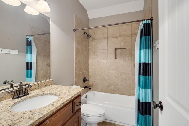 4760 MAPLE WALK DR, Lakeland, TN 38002