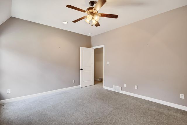 4760 MAPLE WALK DR, Lakeland, TN 38002