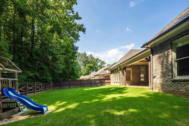 4760 MAPLE WALK DR, Lakeland, TN 38002