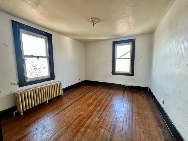 1410 Craig St, Mckeesport, PA 15132