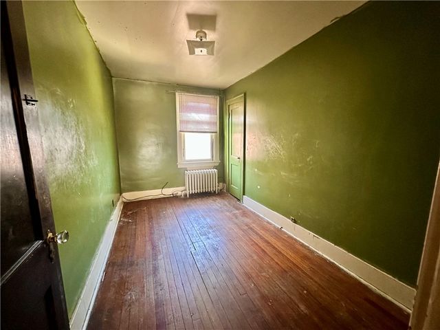 1410 Craig St, Mckeesport, PA 15132