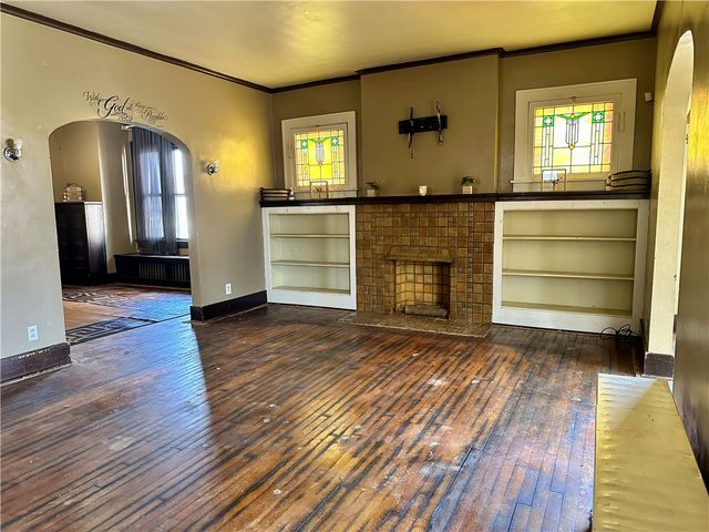 1410 Craig St, Mckeesport, PA 15132