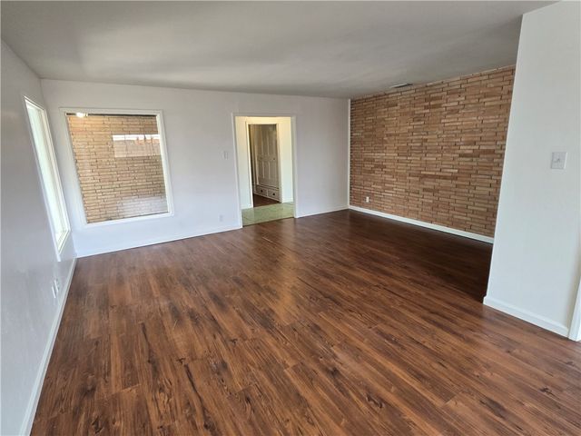 441 Montclair Dr, Corpus Christi, TX 78412