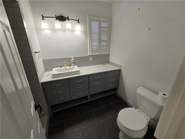 441 Montclair Dr, Corpus Christi, TX 78412