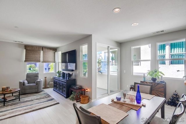 2092 Tango Loop 2, Chula Vista, CA 91915