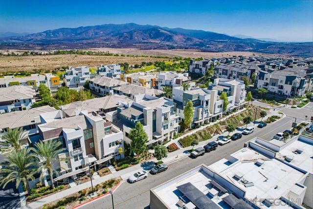 2092 Tango Loop 2, Chula Vista, CA 91915