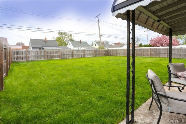 38 Greenway Boulevard, Cheektowaga, NY 14225